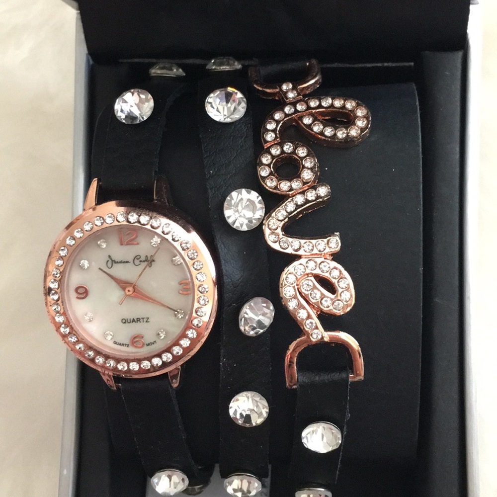 ♥️ NIB watch - Picture 4 of 4